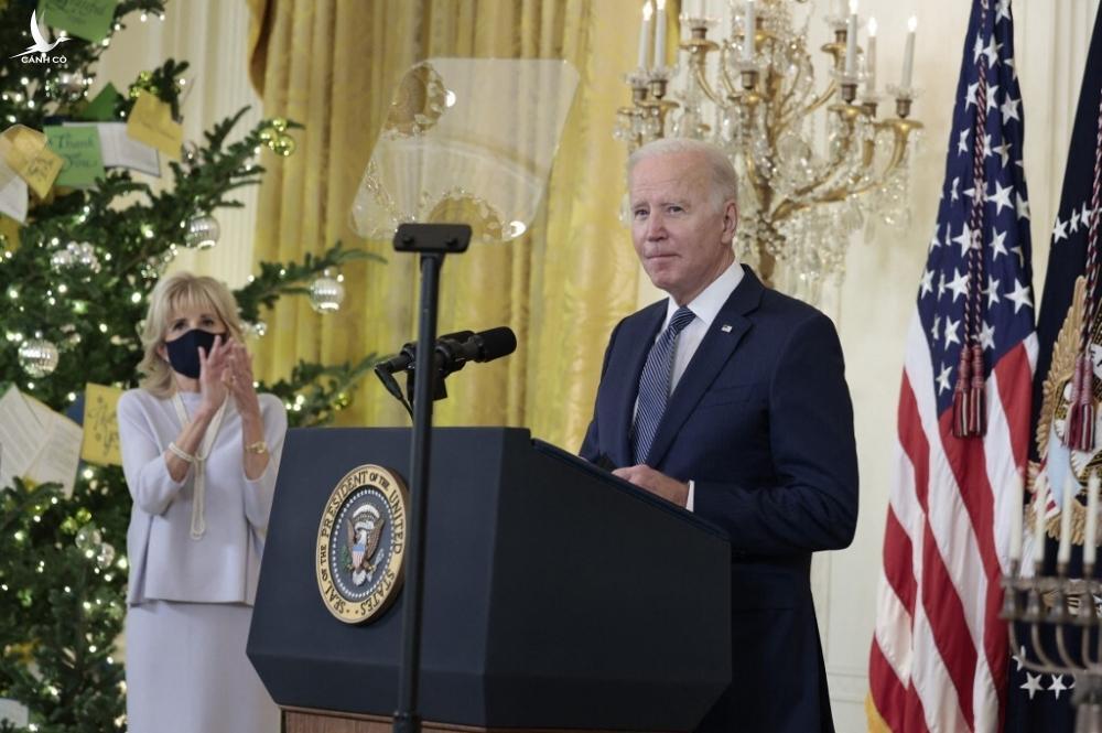 Tổng thống Biden sắp công bố chiến dịch chống lại biến thể Omicron