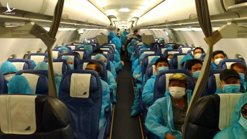 Chuyến bay đặc biệt đưa 192 người từ TP.HCM về Bình Định