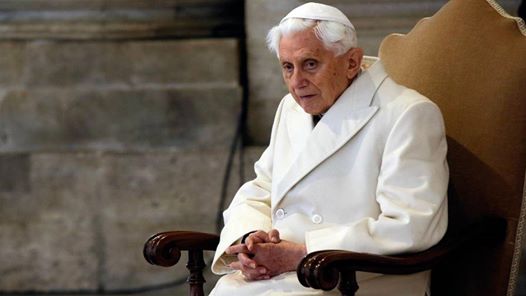 Cựu Đức Giáo Hoàng Benedikt: Lạm Dụng Tình Dục Là Vô Nhân Đạo