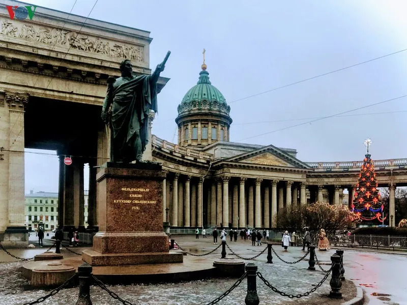 Đại sứ Ngô Đức Mạnh: Triển khai dựng tượng Bác Hồ tại Saint-Petersburg của Nga