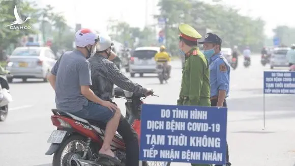 Hà Nội: 1 người đi nghỉ Đà Nẵng không khai báo y tế, 9 người mắc Covid-19