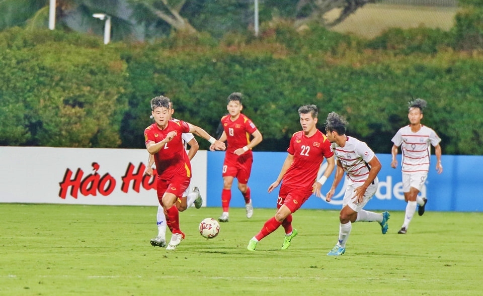 Kết thúc vòng bảng với vị trí nhì bảng, tuyển Việt Nam hẹn gặp Thái Lan ở bán kết