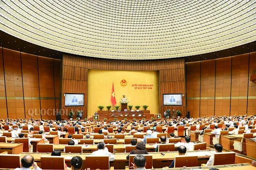 Quốc hội thông qua 2 Nghị quyết và Luật Giám định tư pháp sửa đổi