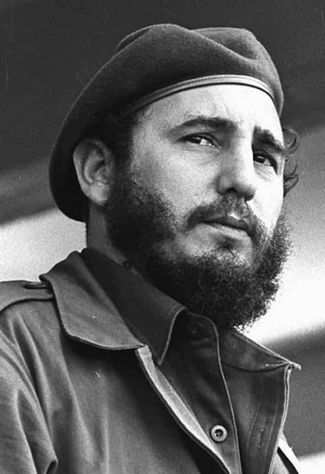 Tại sao Mỹ ghét Cuba mà thế giới lại kính trọng Fidel Castro?