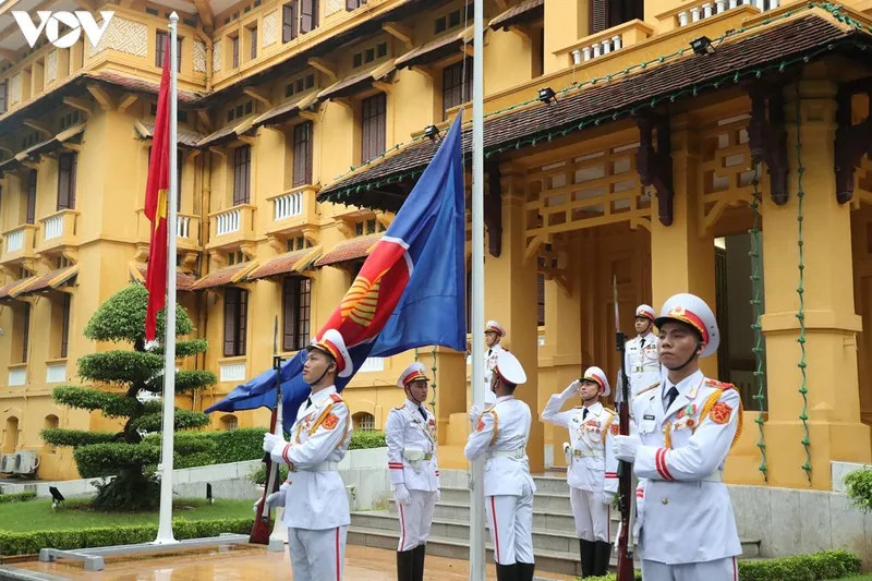 Toàn cảnh lễ thượng cờ kỷ niệm 53 năm ngày thành lập ASEAN