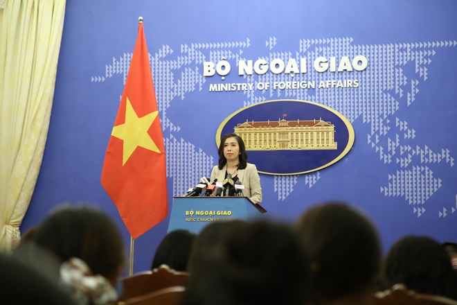 Việt Nam lên tiếng việc Đại sứ quán Mỹ thay ảnh bản đồ có Hoàng Sa, Trường Sa