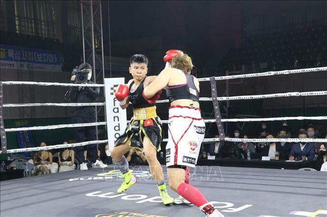 Võ sĩ Thu Nhi lên ngôi vô địch WBO thế giới