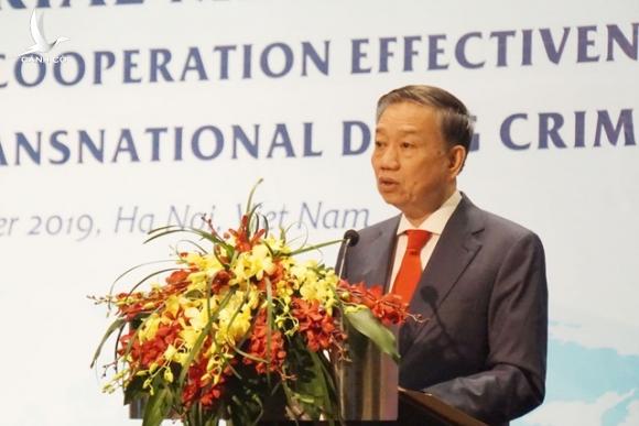 Bộ trưởng Bộ Công an nói về sự bùng nổ toàn cầu của ma tuý tổng hợp