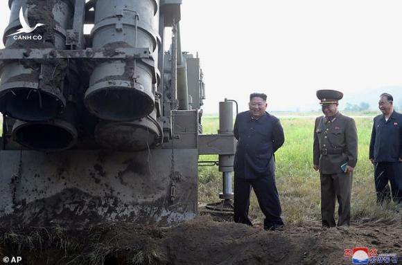 Cận cảnh vũ khí siêu mà ông Kim Jong Un tung ra để khiến Mỹ phải xuống nước