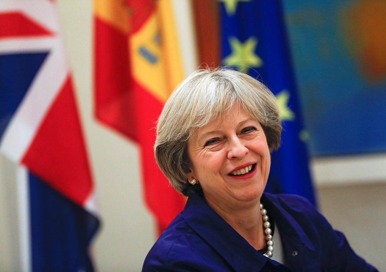 Chính phủ Thủ tướng Anh Theresa May vượt qua bỏ phiếu bất tín nhiệm