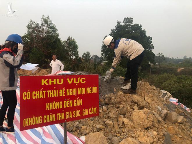 Công an Hà Nội tìm ra chủ mưu vụ 11 hố chôn trộm chất thải nguy hại ở Sóc Sơn