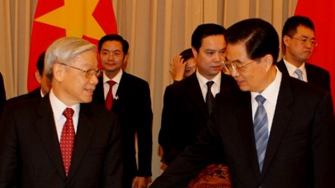 Cuộc đối đáp giữa TBT Nguyễn Phú Trọng và Hồ Cẩm Đào năm 2011