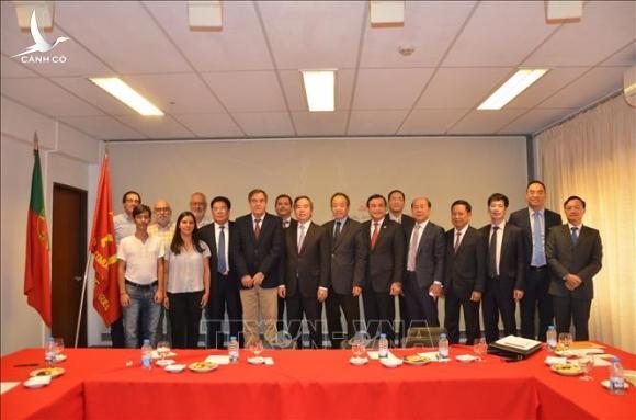 Đoàn đại biểu Đảng Cộng sản Việt Nam thăm và làm việc tại Bồ Đào Nha