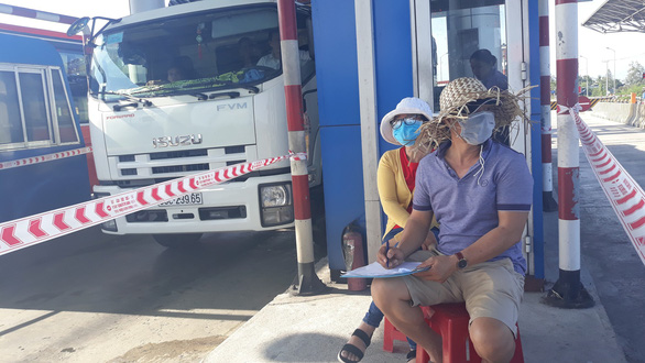 Dữ liệu đếm xe của người dân qua trạm BOT Ninh Lộc bị “nhóm người lạ mặt” trộm hết tối qua