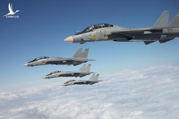 F-14 Iran bắn tan xác tiêm kích tàng hình F-22: Kịch bản khiến KQ Mỹ “sốc toàn tập”?