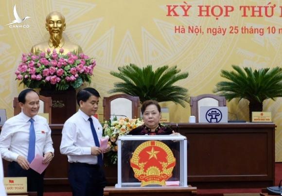 Hà Nội họp HDND bất thường, bầu bổ sung 4 Ủy viên UBND thành phố