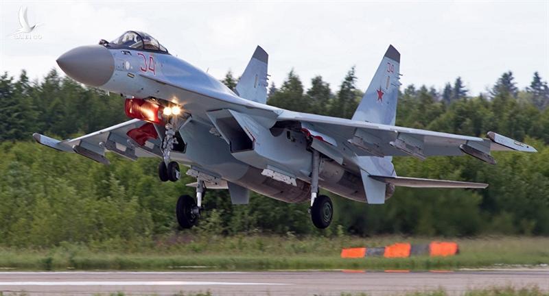 Lãnh đạo cấp cao CNQP Nga: Nếu Việt Nam mua Su-35 và S-400, sẽ không có gì phải lo lắng