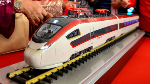 Malaysia hủy dự án đường sắt 20 tỷ USD với Trung Quốc