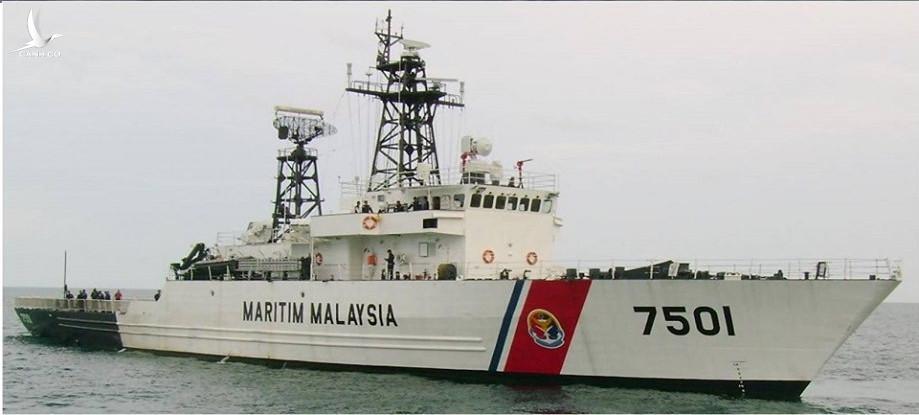 Malaysia kêu ầm tàu của họ bị Kiểm ngư Việt Nam chạy cắt mặt để cứu ngư dân