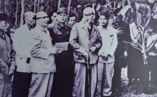 Nguyễn Lương Bằng - Người cộng sản tiêu biểu