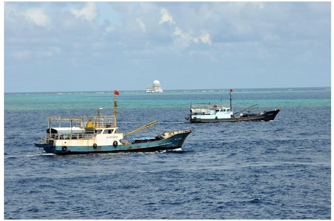 Philippines tố Trung Quốc dùng tàu cá giám sát, kiểm soát Biển Đông