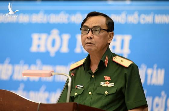 Phó Chính ủy Quân khu 7 nói về tình hình bãi Tư Chính
