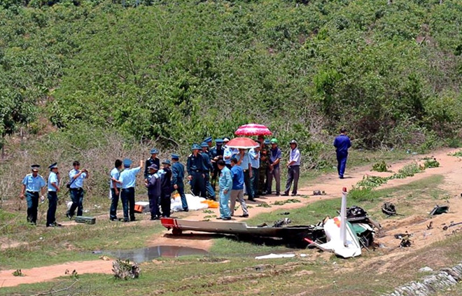 Rơi máy bay ở Khánh Hòa: Sự cố bất ngờ, phi công đã cố xử lý