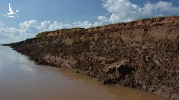 Sông Mekong đang bị “bức tử” như thế nào?