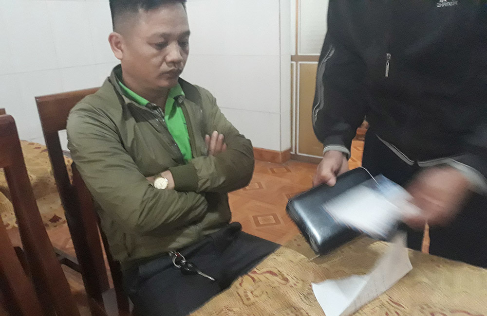 Tạm giữ đối tượng Nguyễn Huy Hoàng tự xưng nhà báo tống tiền doanh nghiệp
