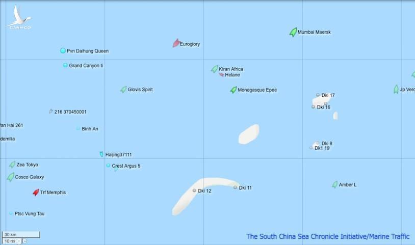 Tàu Khánh Hòa bám đuổi nhóm tàu Hải Dương 8 Trung Quốc ngoài khơi Bình Định