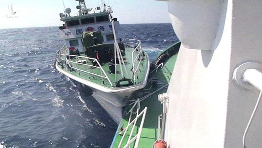 Tàu Khánh Hòa lao tới tiếp viện tàu Trường Sa, rượt đuổi tàu hải cảnh Trung Quốc