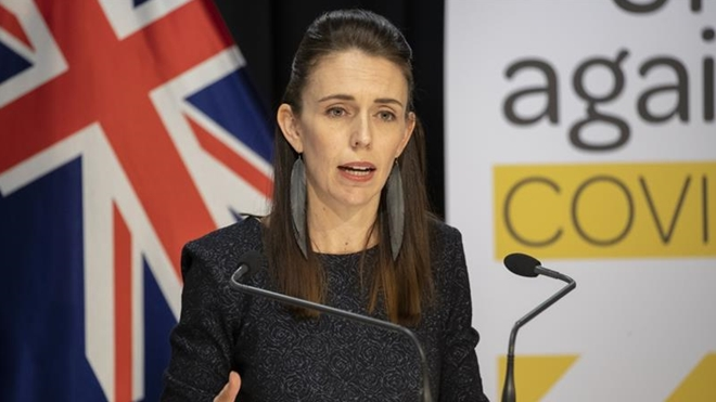Thủ tướng cùng các Bộ trưởng New Zealand tình nguyện giảm lương