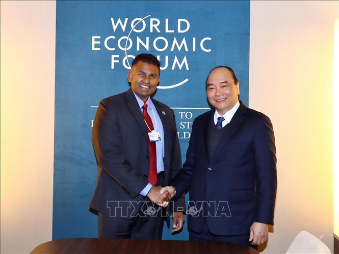 Thủ tướng Nguyễn Xuân Phúc tiếp lãnh đạo các Tập đoàn đa quốc gia bên lề WEF Davos 2019