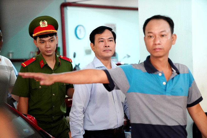 Tiếp tục đề nghị truy tố bị can Nguyễn Hữu Linh tội dâm ô