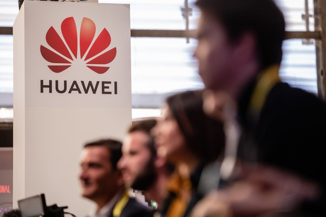 Tiết lộ siêu kế hoạch bí mật của Huawei ‘hoá giải’ đòn trừng phạt từ Mỹ: Chiến lược 'khử Mỹ' (Bài cuối)