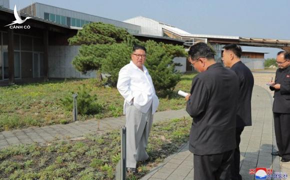 Triều Tiên gửi tín hiệu tới Mỹ qua nhân vật đặc biệt bên cạnh ông Kim Jong Un trên núi Kumgang