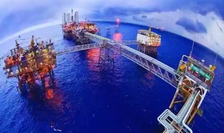 Trong bối cảnh TQ lộng hành ở biển Đông, Nga tuyên bố hợp tác lâu dài với VN về lĩnh vực dầu khí
