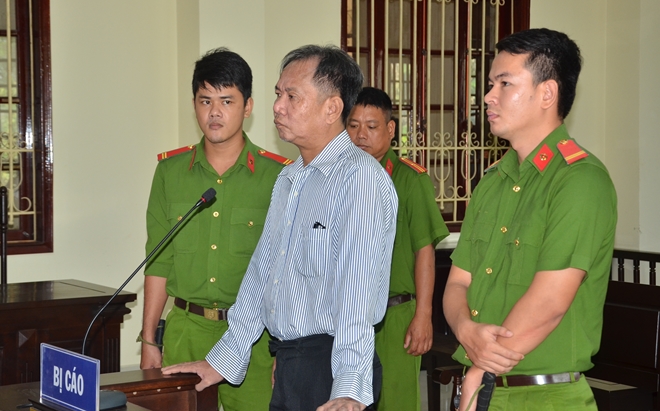 Tuyên án kẻ 'phỉ báng chính quyền Huỳnh Trương Ca