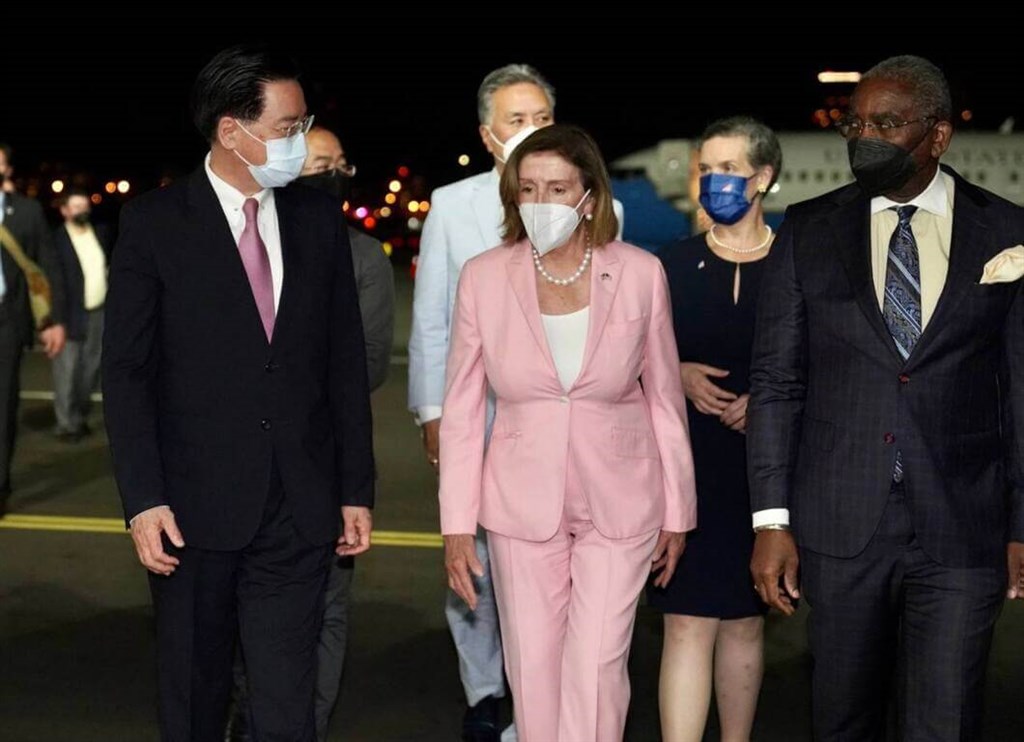 Bà Pelosi tới Đài Loan